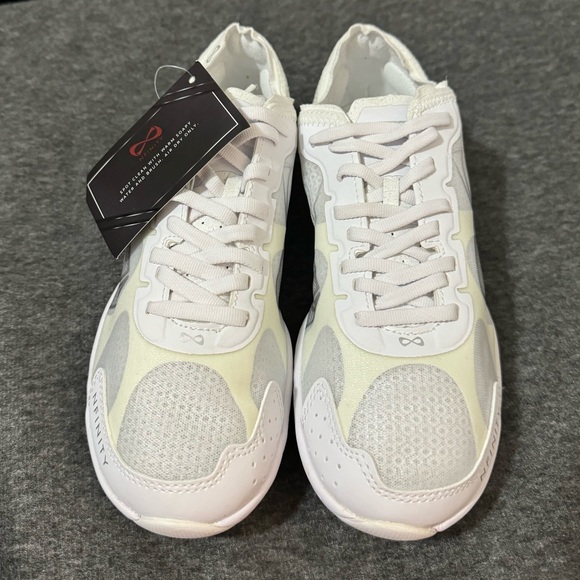 Alpha Cheer Shoes Nfinity - Picture 4 of 12